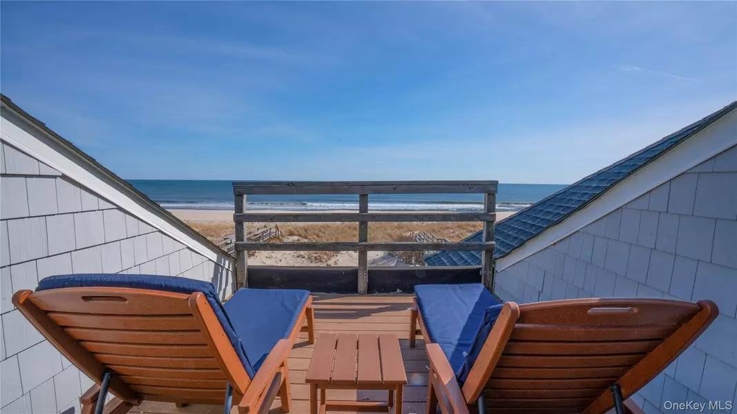825 Dune RD, Westhampton Beach, NY 11978