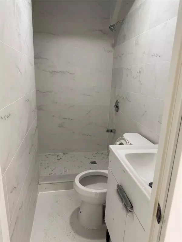 Flushing, NY 11354,3301 146th ST