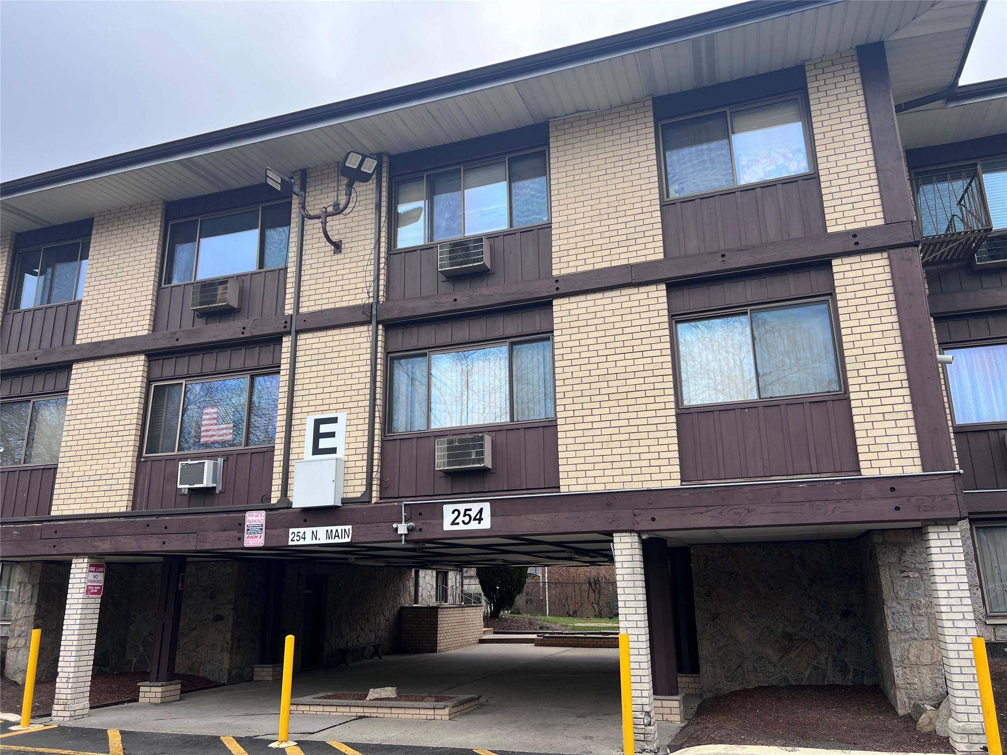 254 N Main ST #E14, Spring Valley, NY 10977