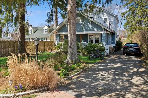 Huntington Station, NY 11746,51 W 19th ST