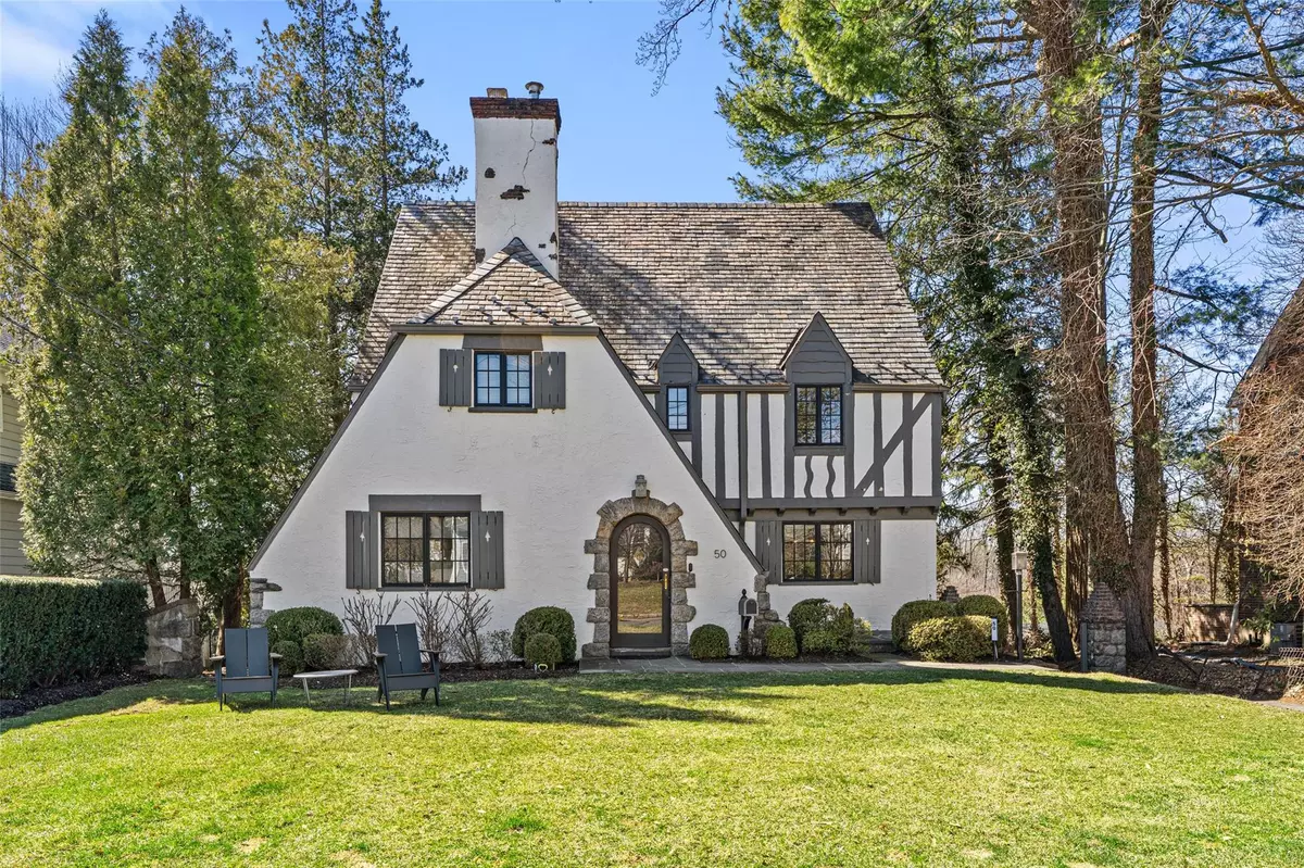 Scarsdale, NY 10583,50 Carthage RD