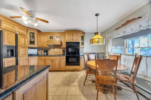 Levittown, NY 11756,38 Cliff LN