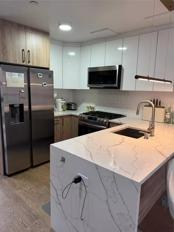 279 sumpter ST #2B, Brooklyn, NY 11233