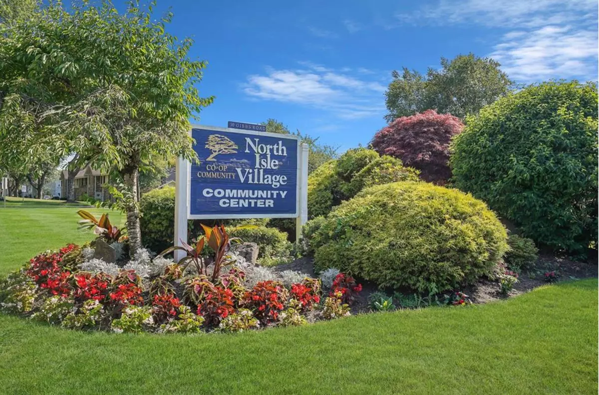Coram, NY 11727,29 Cheyenne CT #29