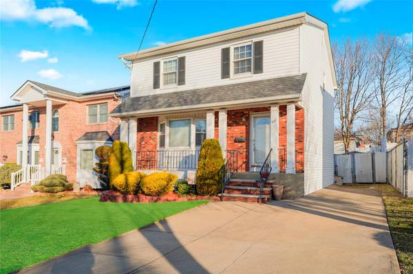 537 Ionia AVE,  Staten Island,  NY 10312