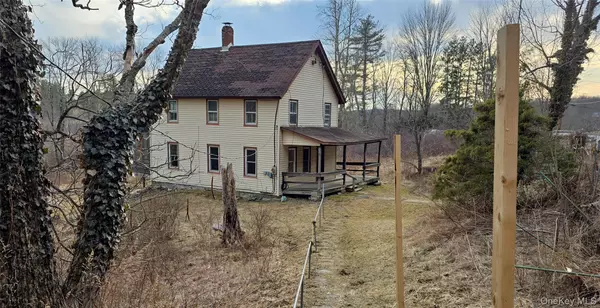 1255 Ulster Heights RD, Ellenville, NY 12428