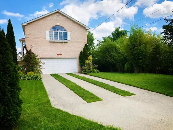 Whitestone, NY 11357,150-129 Powells Cove BLVD