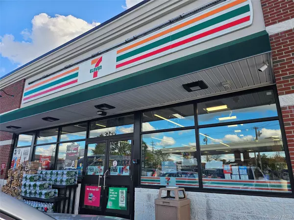 Bay Shore, NY 11706,2320 Union BLVD