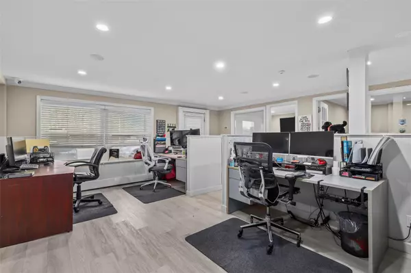 Mamaroneck, NY 10543,1050 Mamaroneck AVE #Unit A & Unit B