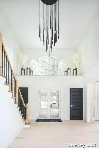 Dix Hills, NY 11746,19 Carman RD