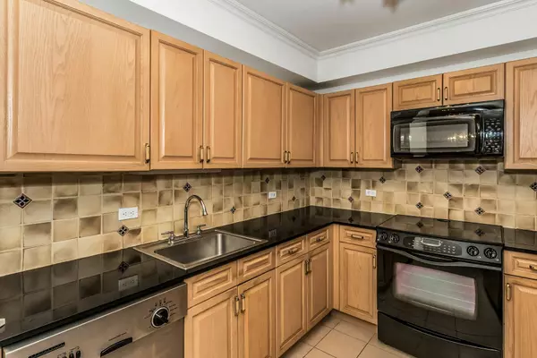 Port Washington, NY 11050,100 Harbor View DR #249