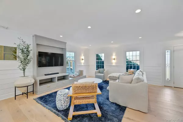 Southold, NY 11971,110 Sleepy Hollow LN