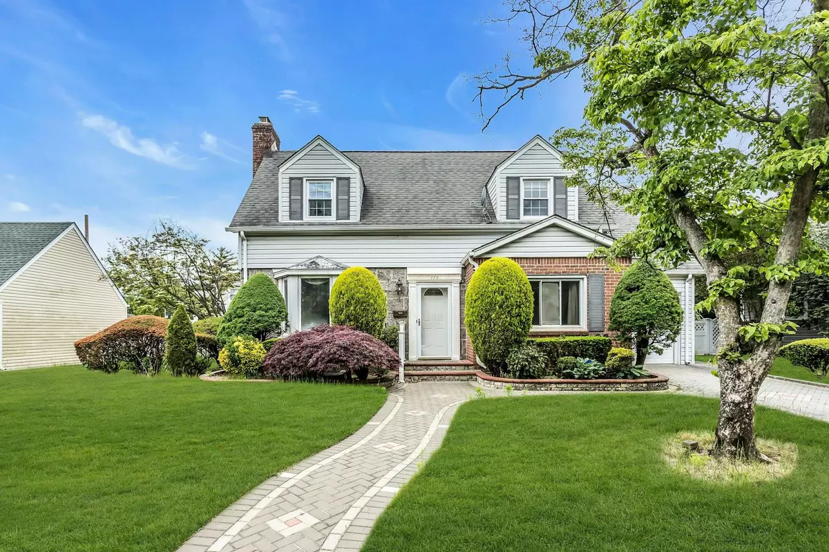 Freeport, NY 11520,319 Maryland AVE