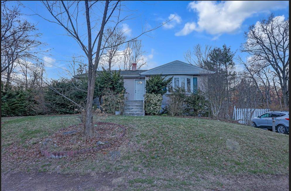 9 Northbrook RD, Spring Valley, NY 10977