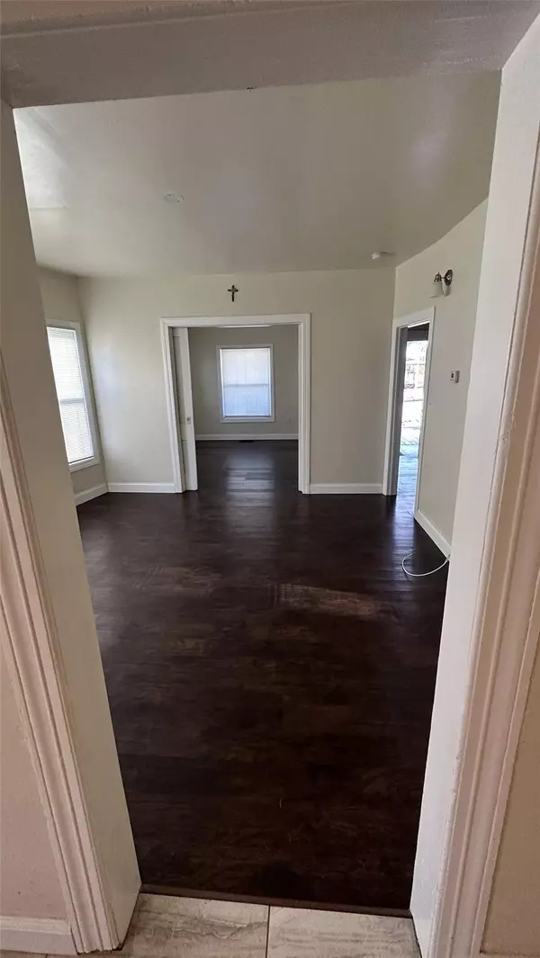 Middletown, NY 10940,225 Highland AVE