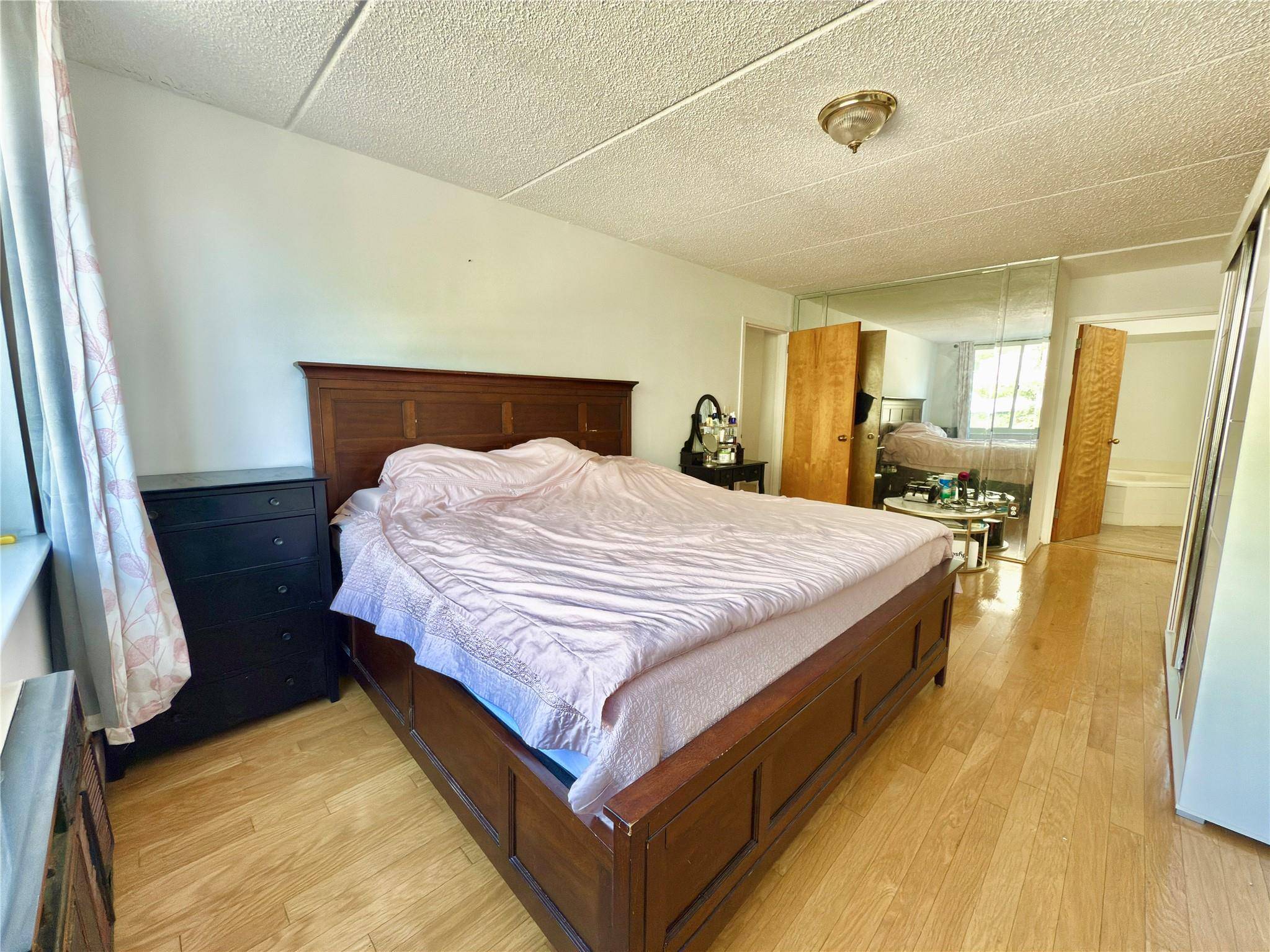 New Rochelle, NY 10805,703 Pelham RD #303