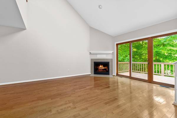 Peekskill, NY 10566,5702 Manor DR #5702