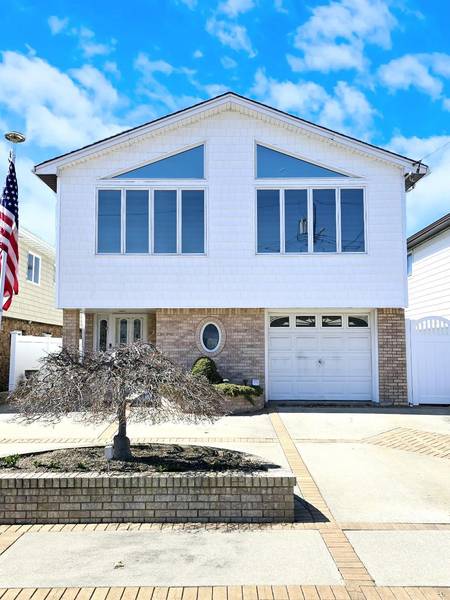 164-32 88th ST, Howard Beach, NY 11414