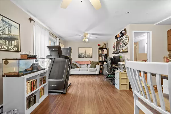 Whitestone, NY 11357,24-65 Francis Lewis Blvd