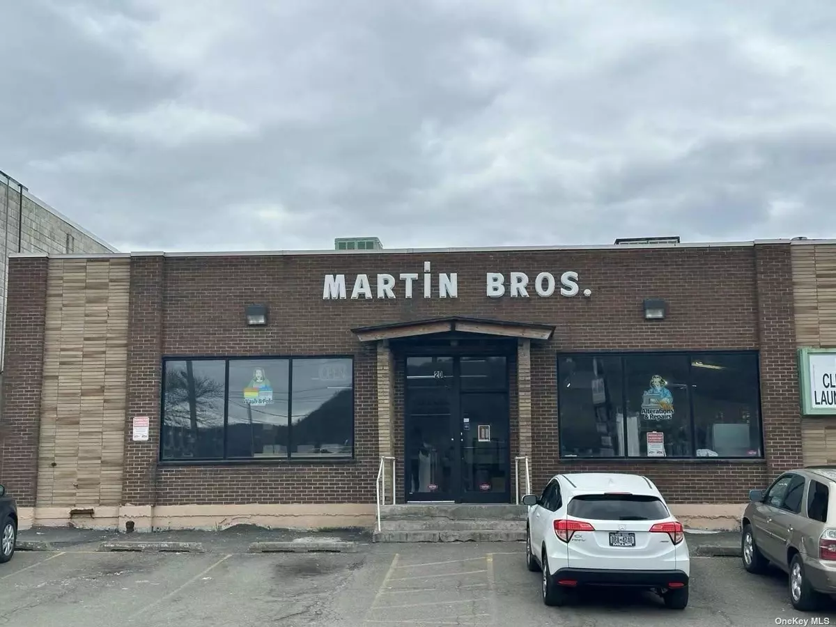Binghamton, NY 13901,20 W State ST