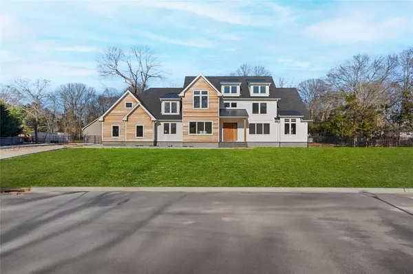 East Islip, NY 11730,5 Sheep Pasture LN