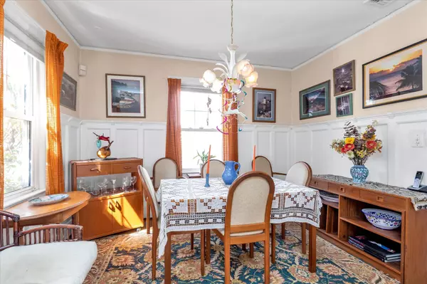 Little Neck, NY 11363,43-03 Westmoreland ST