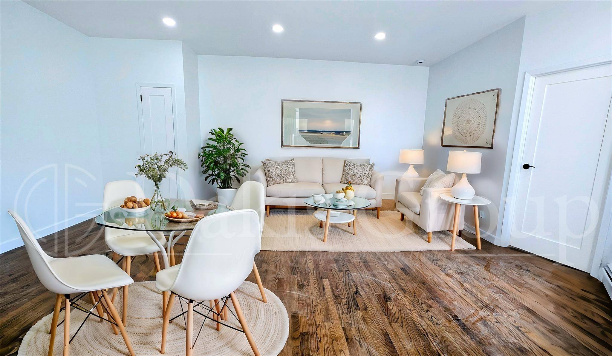 2802 Crescent ST, Astoria, NY 11102