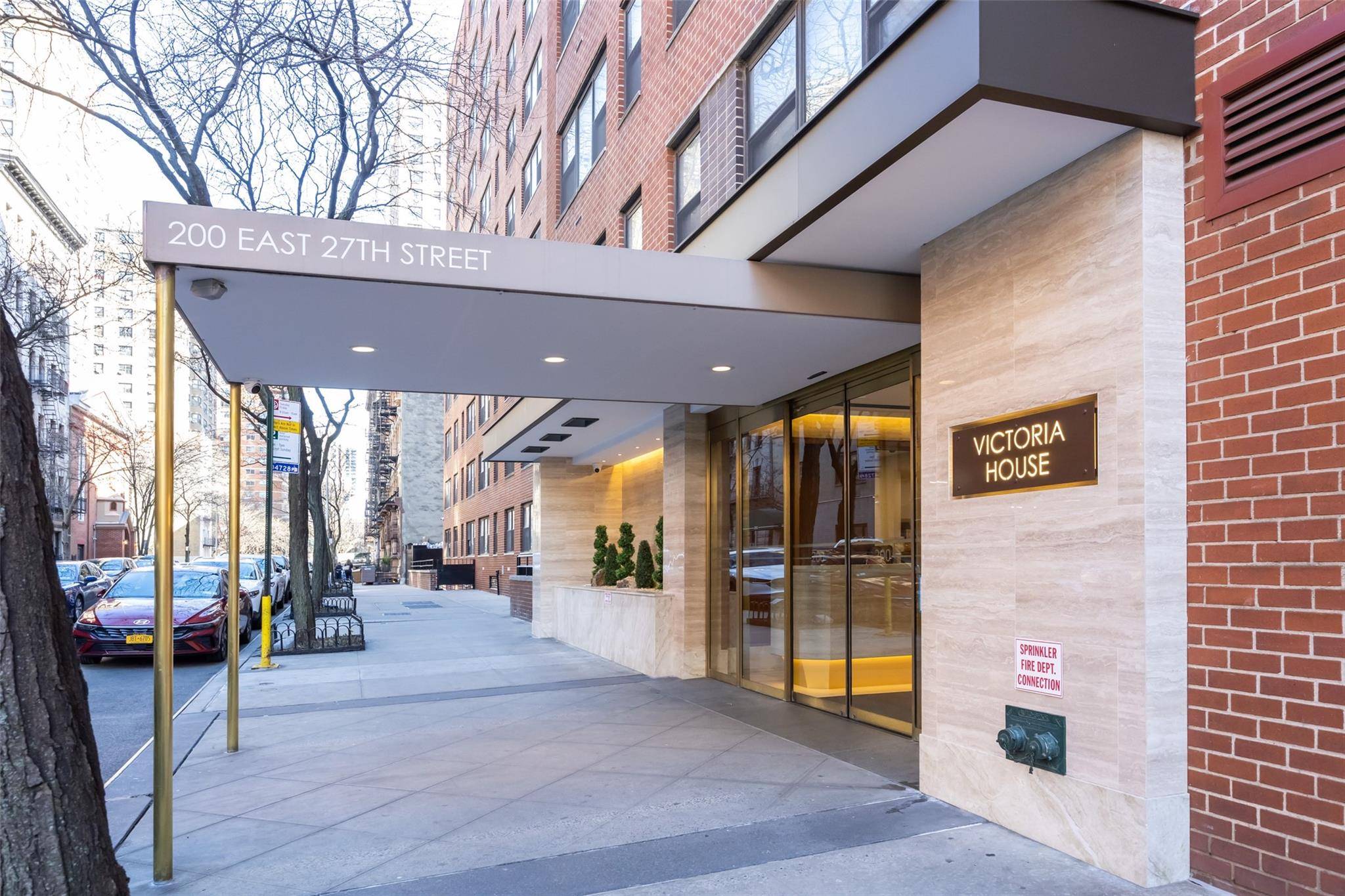 New York (manhattan), NY 10016,200 E 27th ST #2P