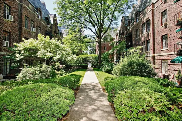 20 N Broadway #L156, White Plains, NY 10601