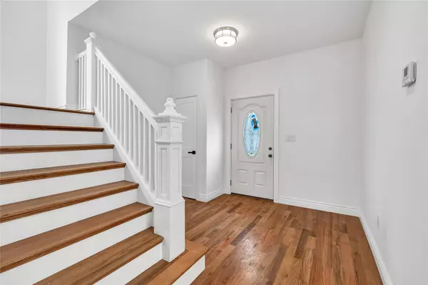 Hempstead, NY 11550,29 Sterling PL