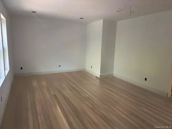Esopus, NY 12429,525 Millbrook DR