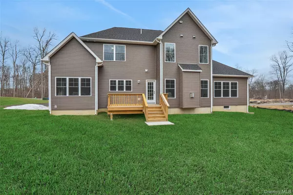 New Windsor, NY 12553,41 FRANK ST