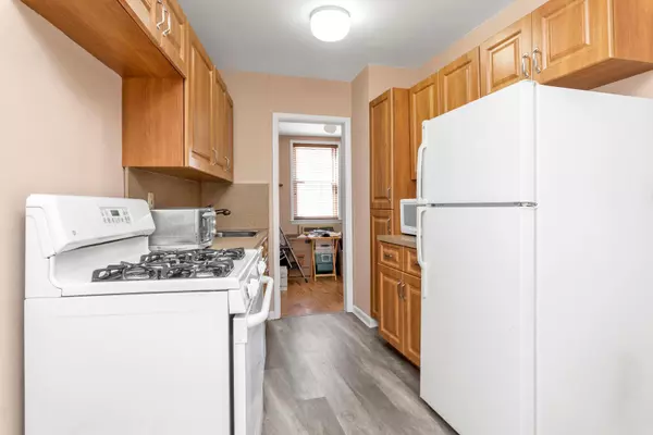 Lynbrook, NY 11563,2 Fowler AVE #103