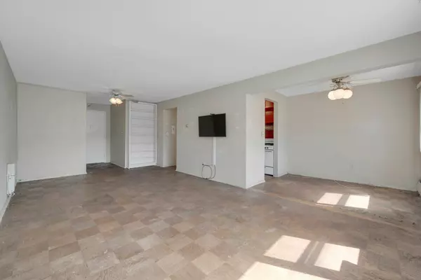 New Rochelle, NY 10801,2261 Palmer AVE #2M