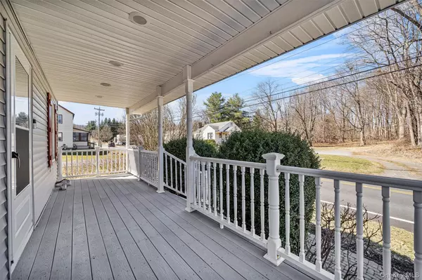 Harriman, NY 10926,17 Church ST