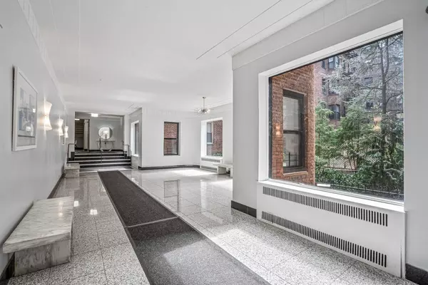 Forest Hills, NY 11375,110-34 73 RD #6J