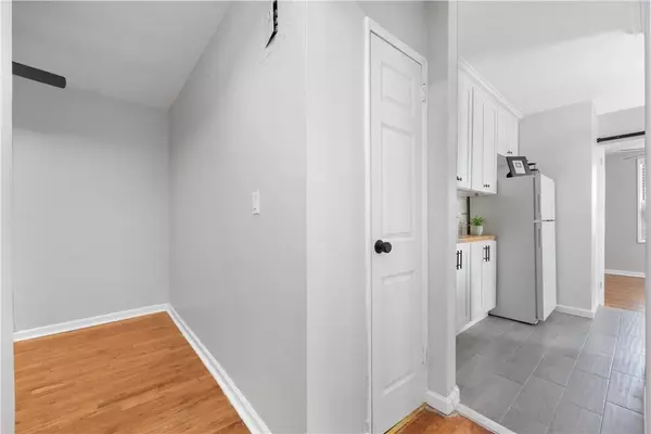 Yonkers, NY 10704,61 Bronx River RD #6G