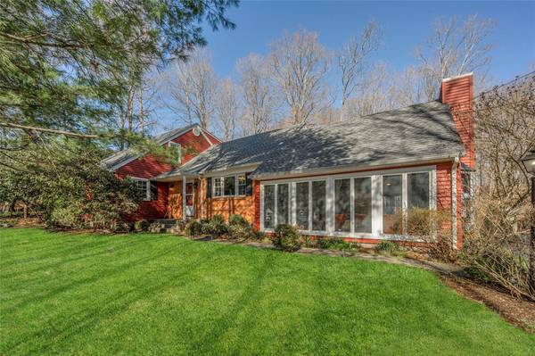 Katonah, NY 10536,119 Goldens Bridge RD