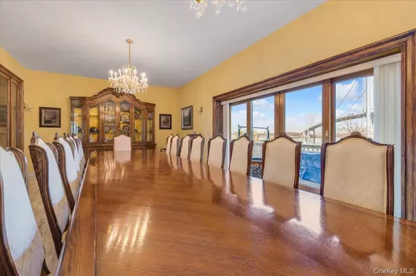 Malba, NY 11357,118 Malba DR