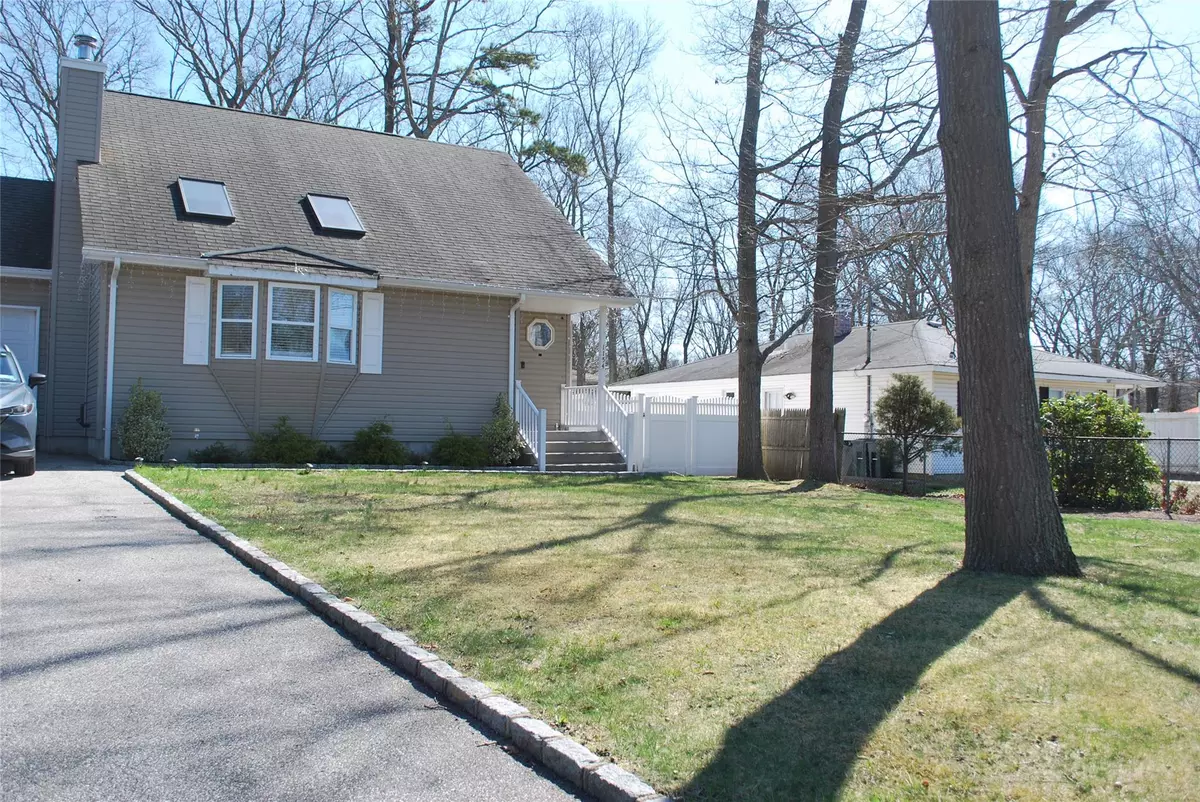 Shirley, NY 11967,1154 William Floyd Pkwy