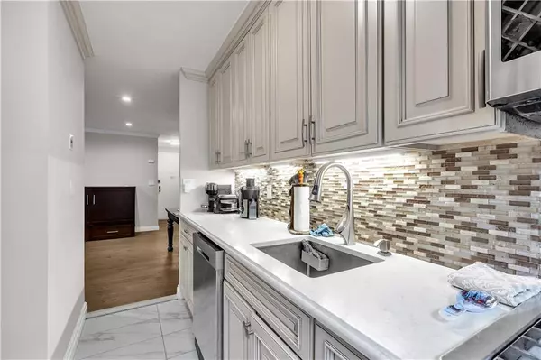 White Plains, NY 10603,16 Lake ST #6A