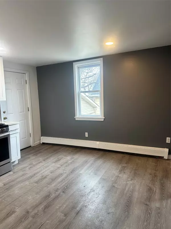 Middletown, NY 10940,47 John ST #4