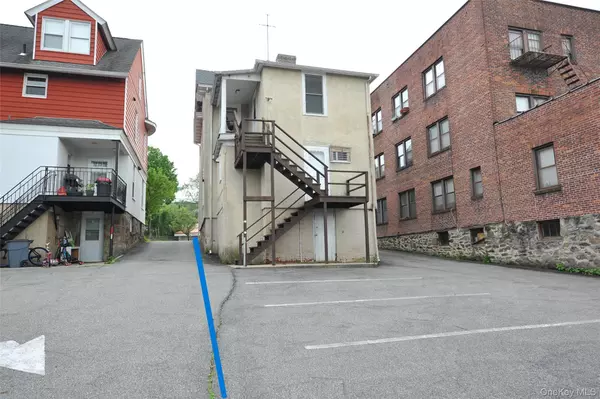 Ossining, NY 10562,99 Croton AVE