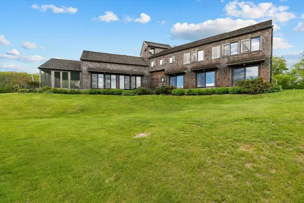 Fishers Island, NY 06390,1635 Isabella Beach RD