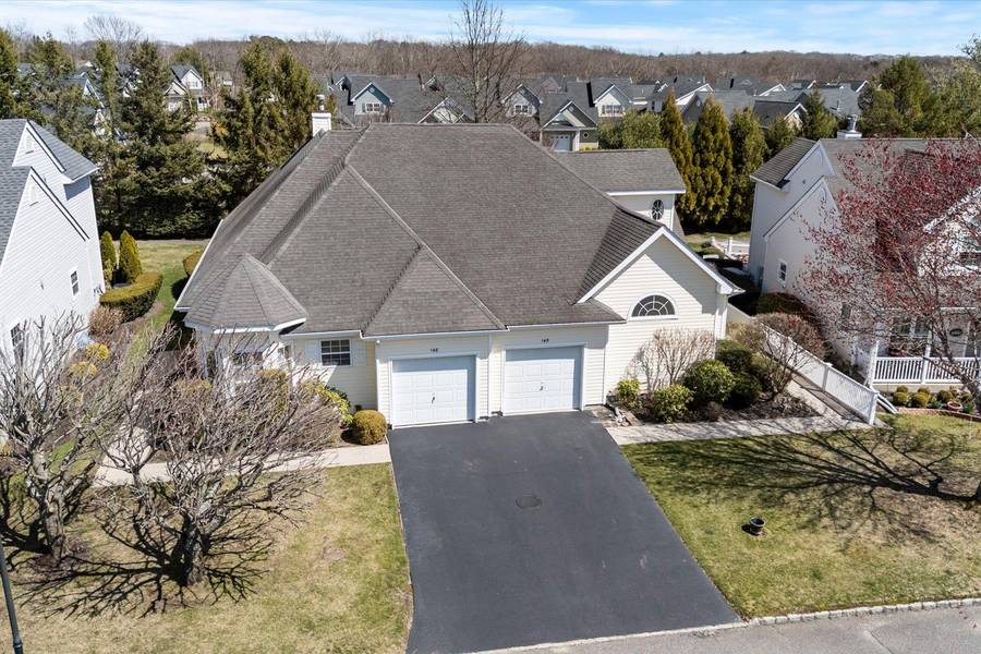 145 Scenic Lake DR, Riverhead, NY 11901