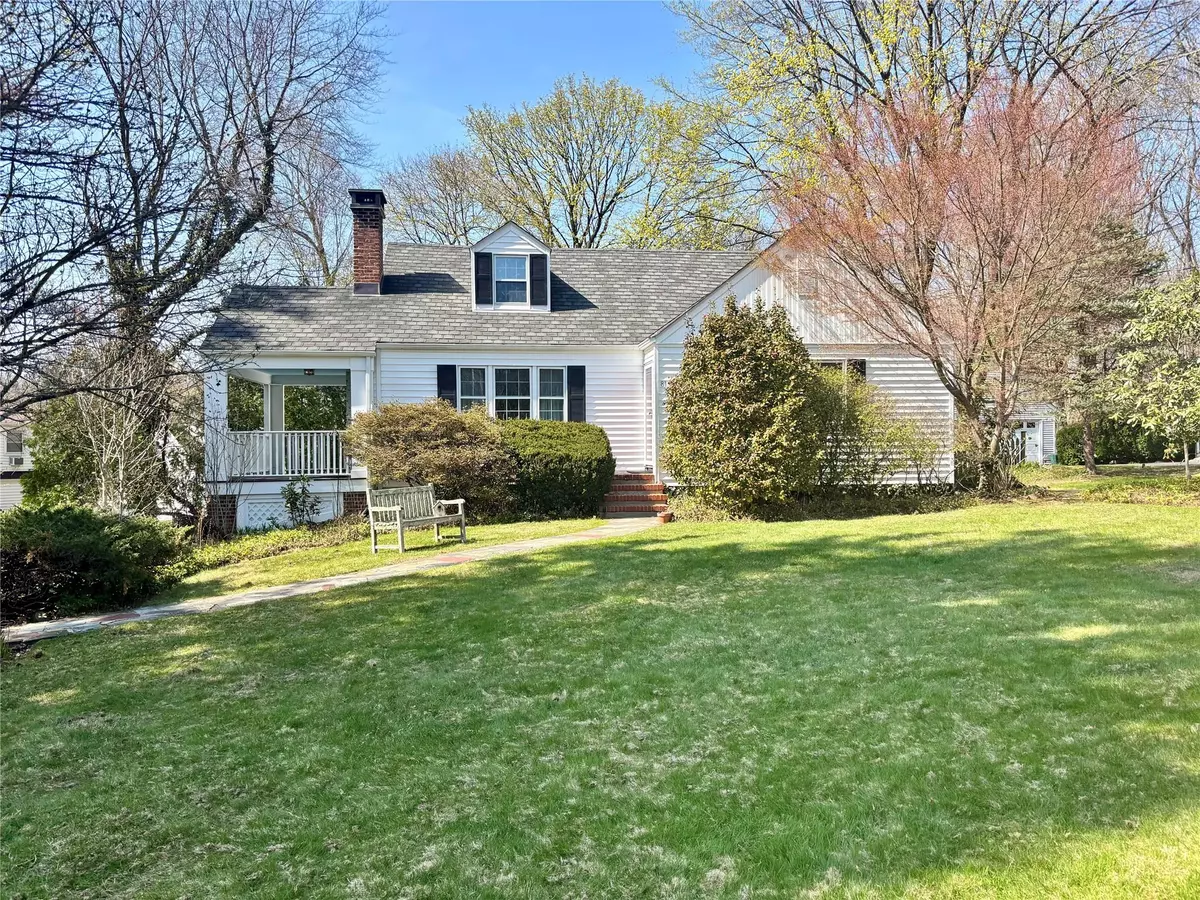 White Plains, NY 10603,81 Nethermont AVE