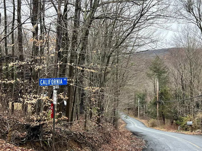41 California RD, Warwick, NY 10990