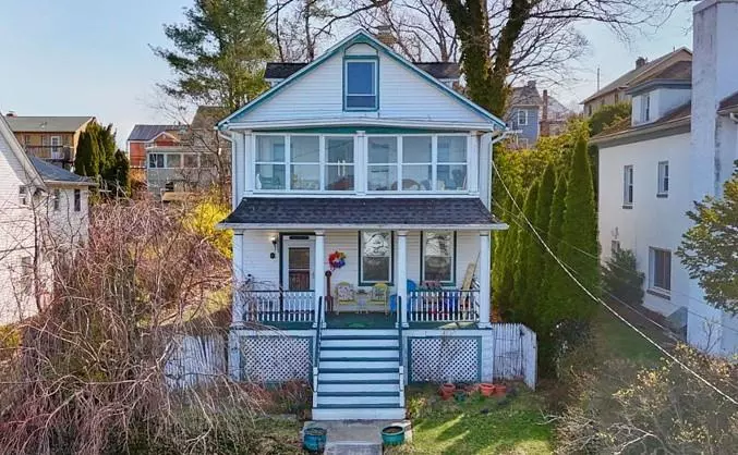 Ossining, NY 10562,25 Belleview AVE