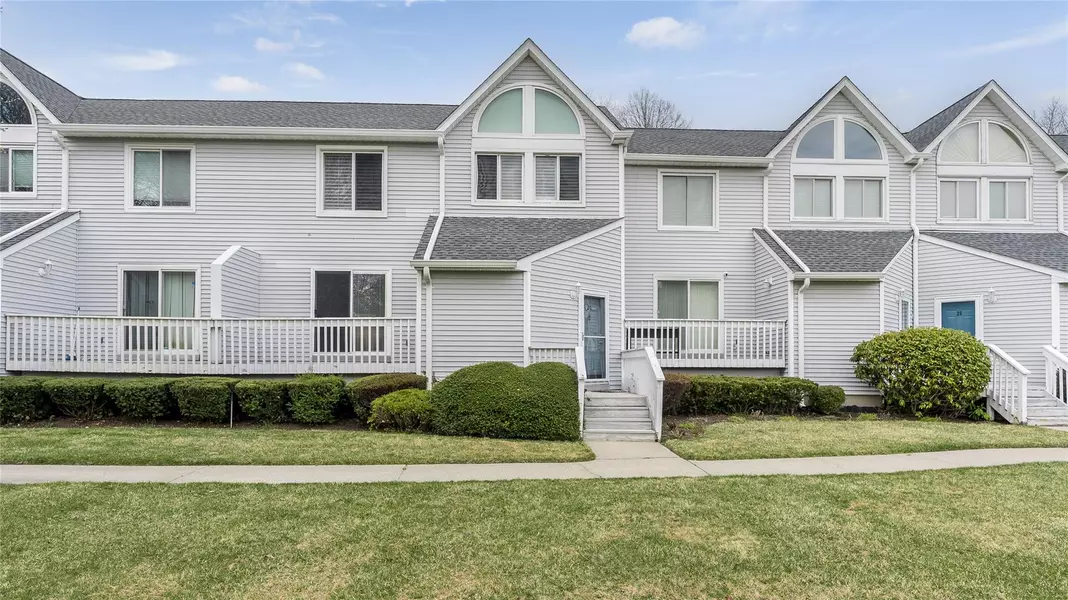 3524 Gibbs RD #24, Coram, NY 11727