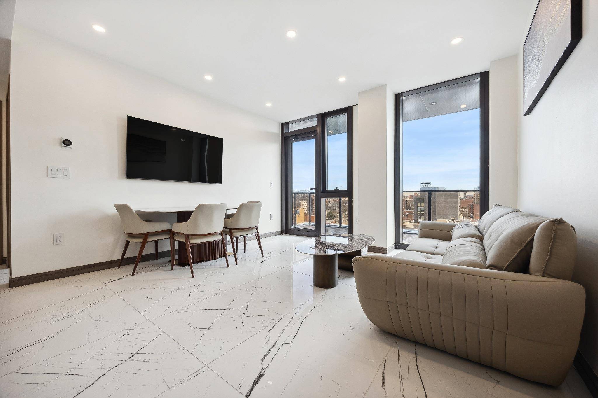Flushing, NY 11354,36-21 Prince ST #6B